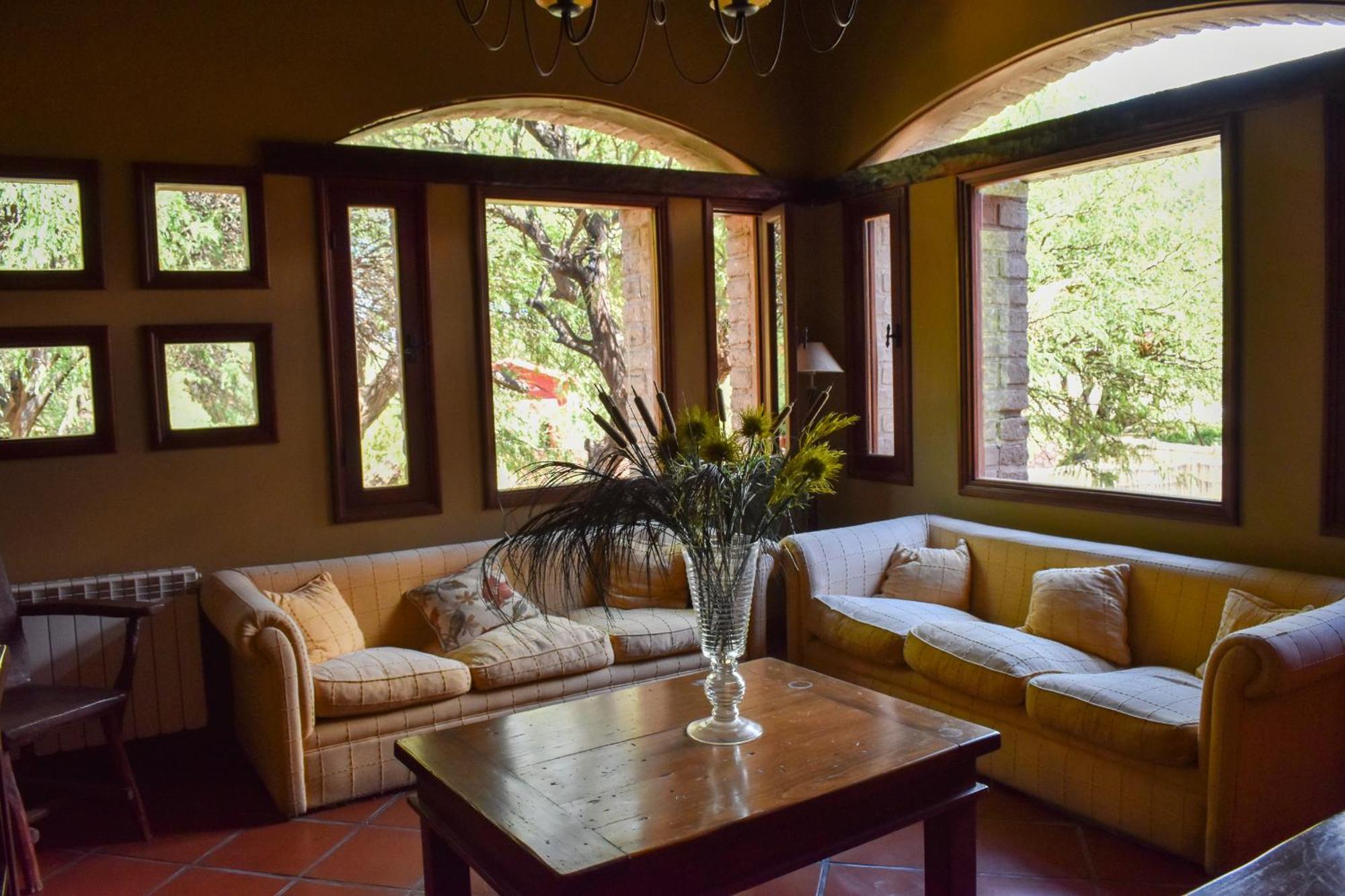 La Casa De La Bodega - Wine Boutique Hotel Кафайяте Экстерьер фото