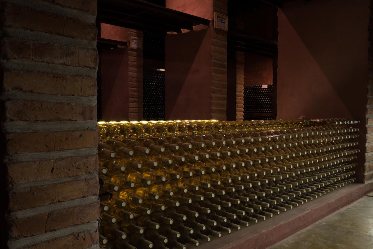 La Casa De La Bodega - Wine Boutique Hotel Кафайяте Экстерьер фото