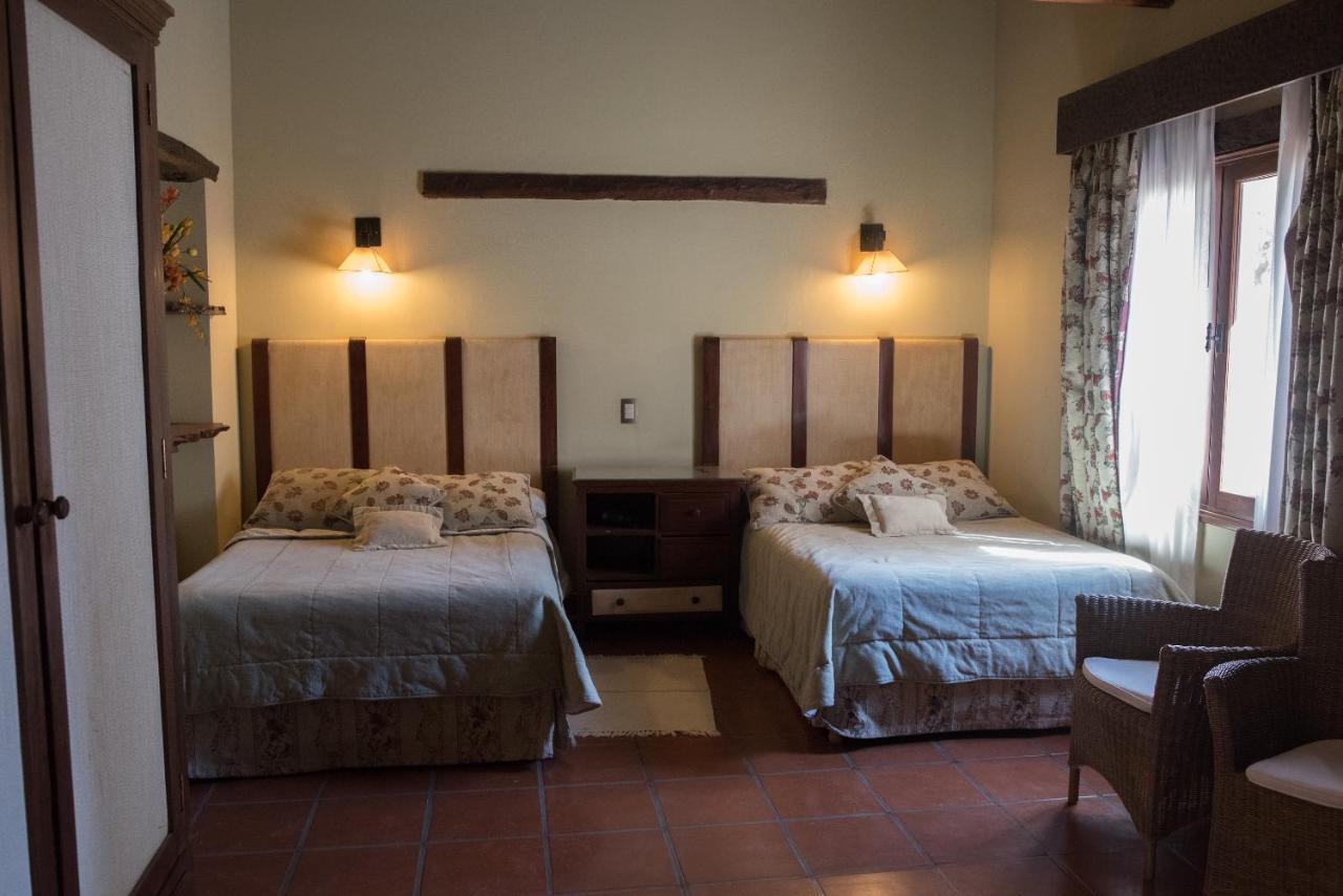 La Casa De La Bodega - Wine Boutique Hotel Кафайяте Экстерьер фото